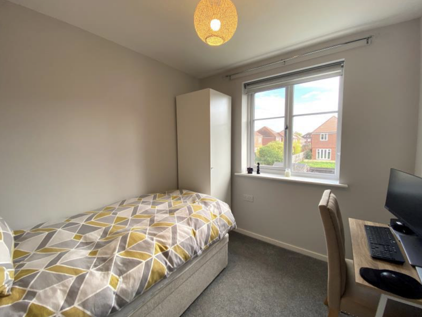 Moorhen Close, Blackwater, Camberley